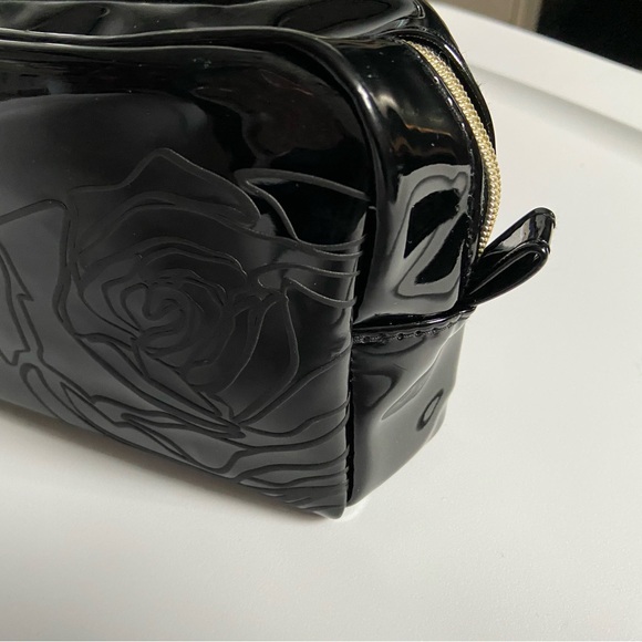 Lancôme zipper pouch New with tags! - Picture 3 of 6